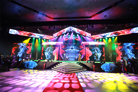 谈球吧：讲述了宝安本土企业的文化形象