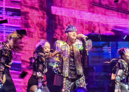 谈球吧LED屏与场控荧光棒点燃周杰伦天津演唱会（第四场）