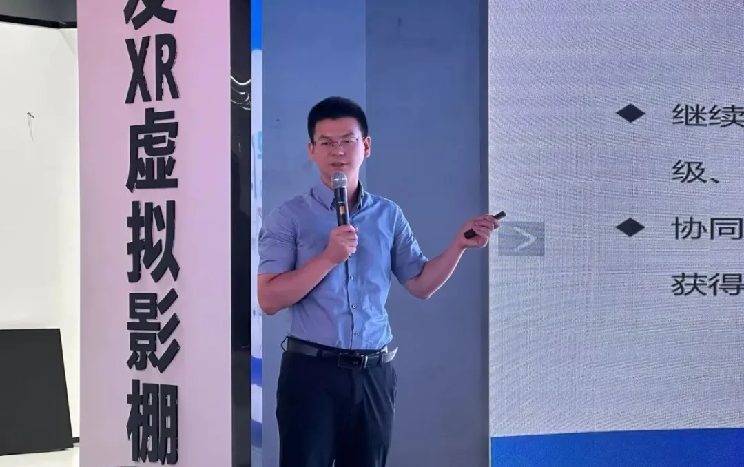 谈球吧董秘毛强军